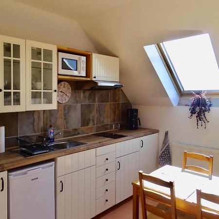 Farmstay Neuendorfkrug, Luetow Lutow Luaran gambar