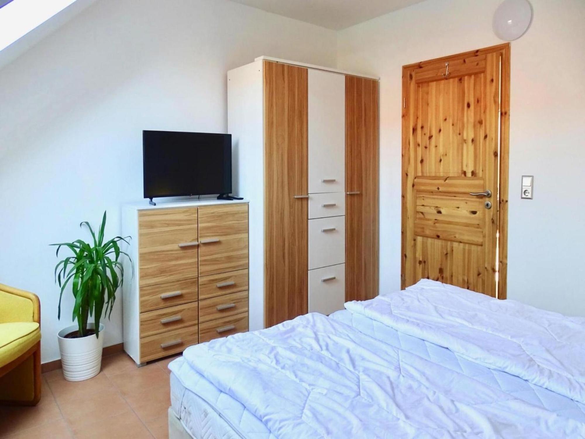Farmstay Neuendorfkrug, Luetow Lutow Luaran gambar